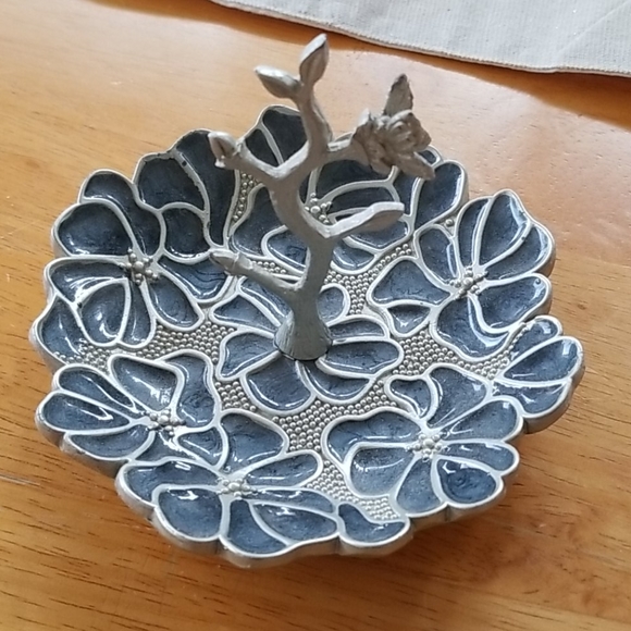 Trinket ring holder